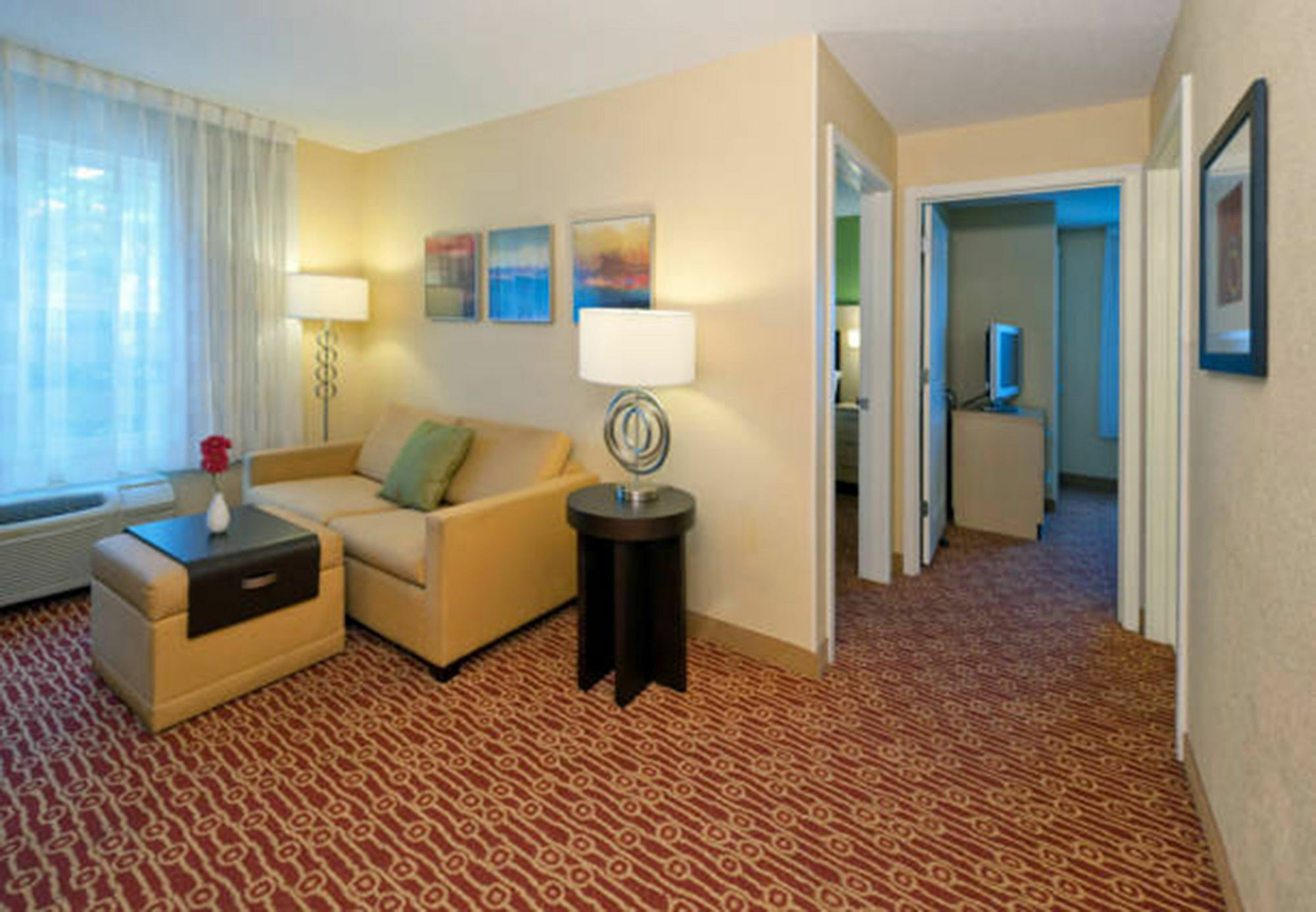 Towneplace Suites By Marriott Jacksonville Bagian luar foto