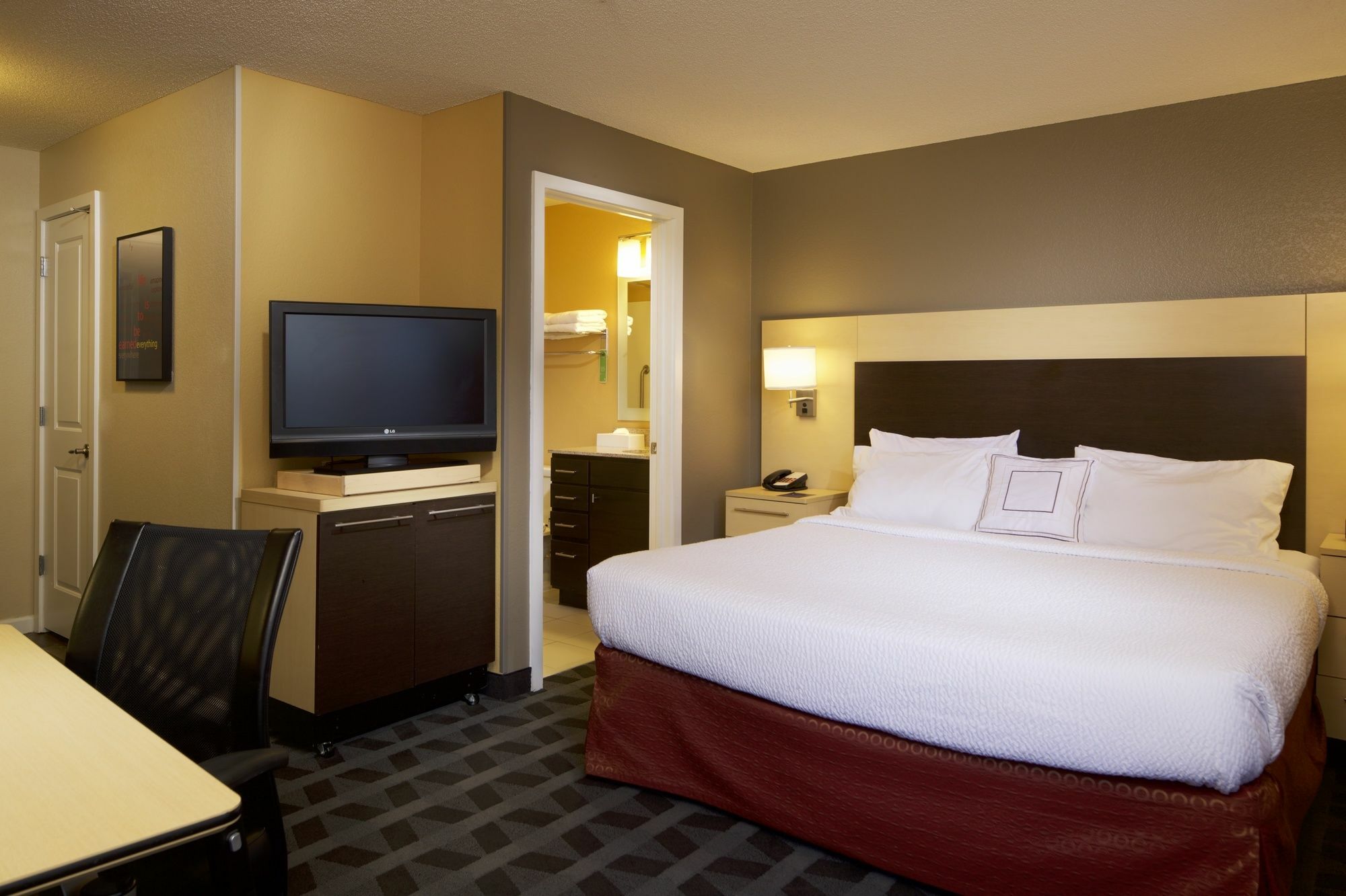 Towneplace Suites By Marriott Jacksonville Bagian luar foto